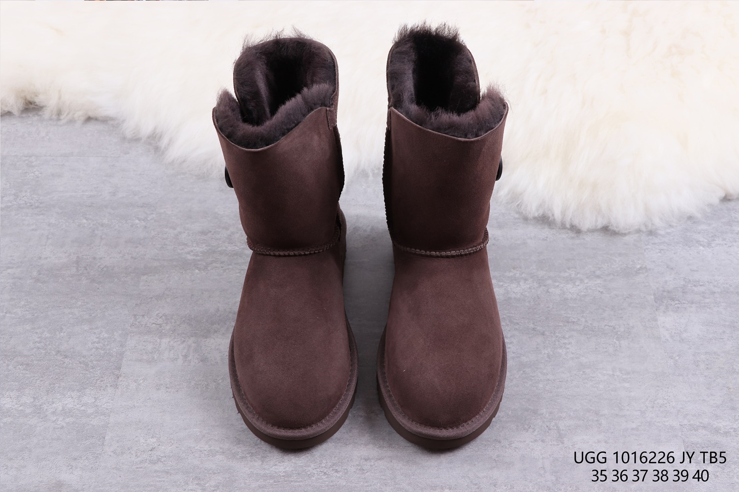 UGG 39.29$ 编号279-2439-R gallery