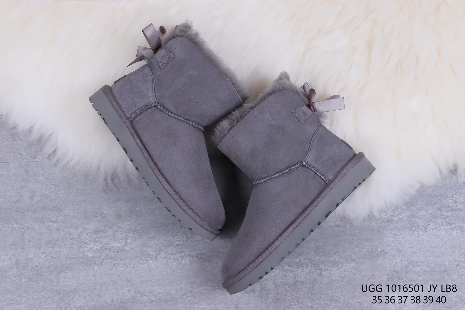 UGG 39.31$ 编号279-2440-R gallery