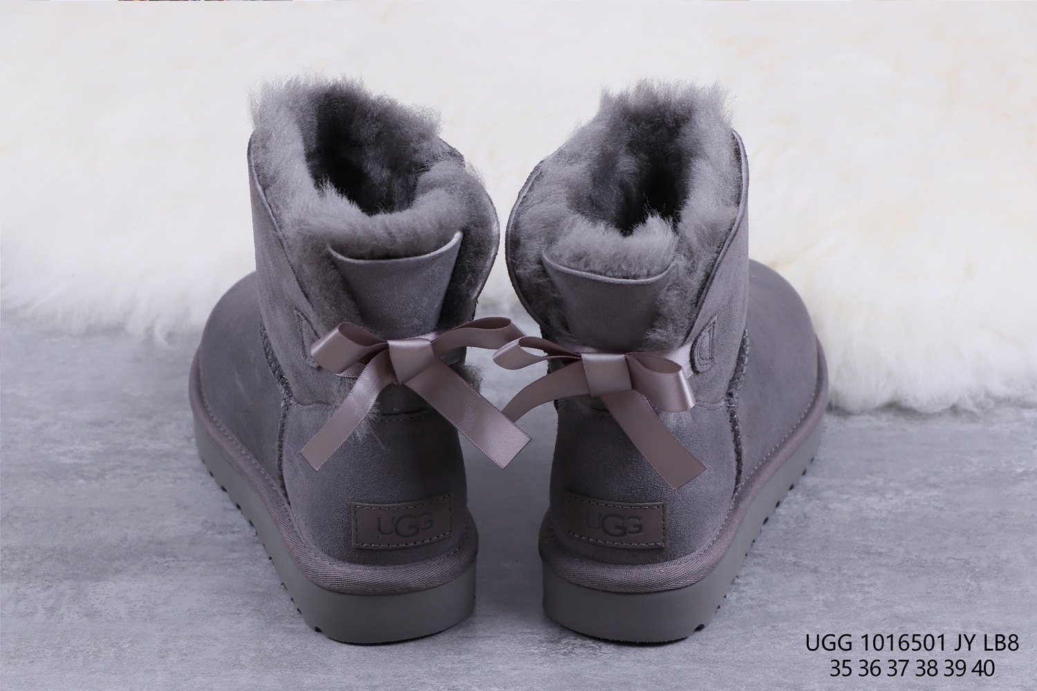 UGG 39.31$ CODE 279-2440-R gallery