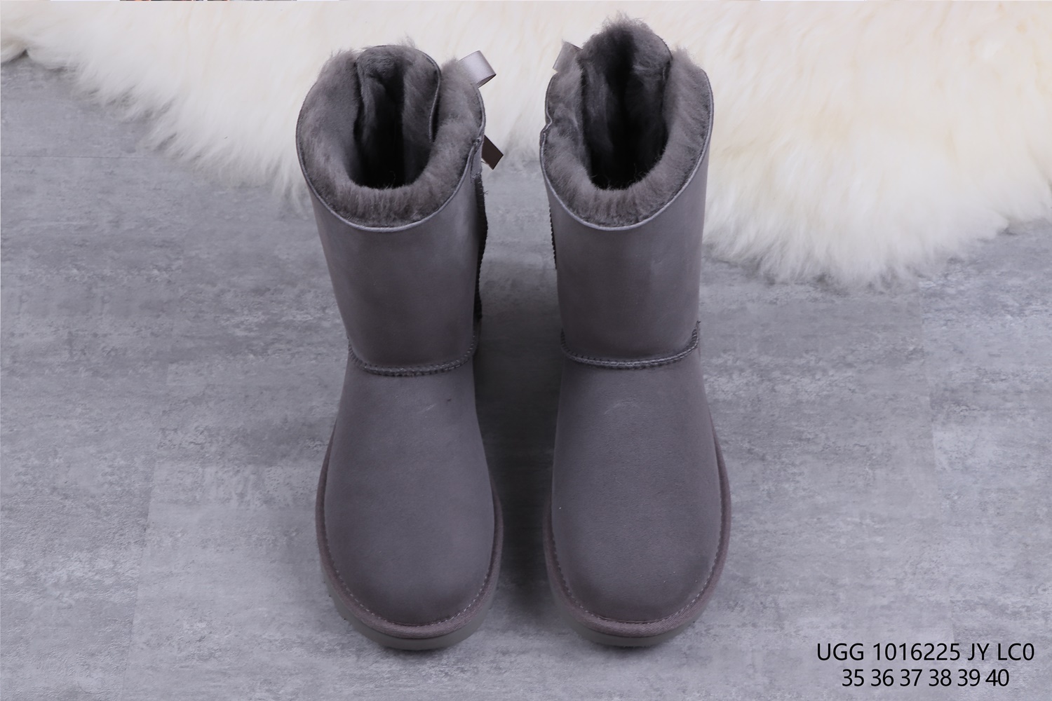 UGG 42.68$ 编号279-2441-R gallery