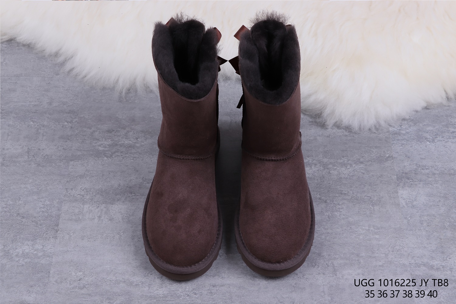 UGG 42.68$ 编号279-2441-R gallery