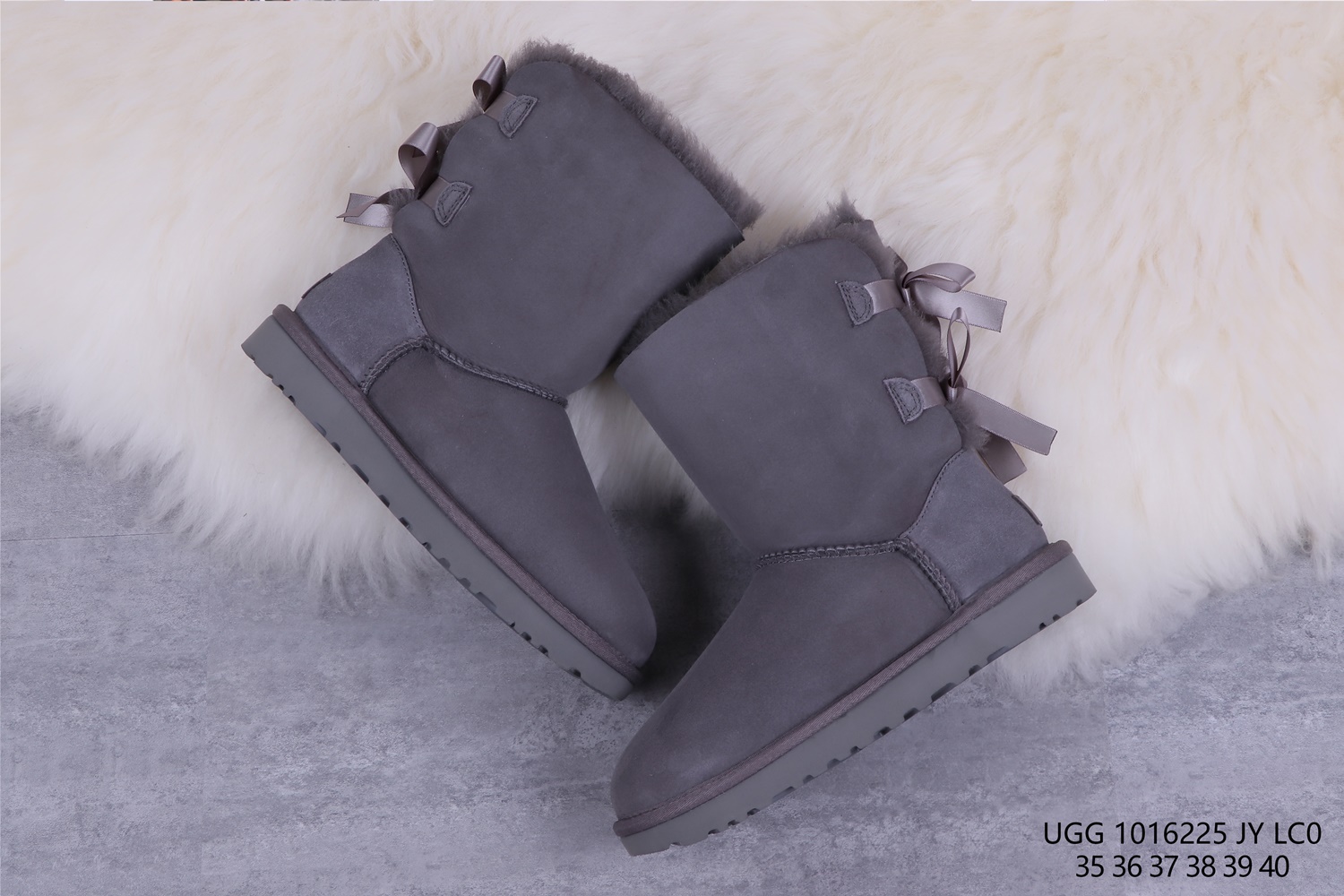 UGG 42.68$ 编号279-2441-R gallery