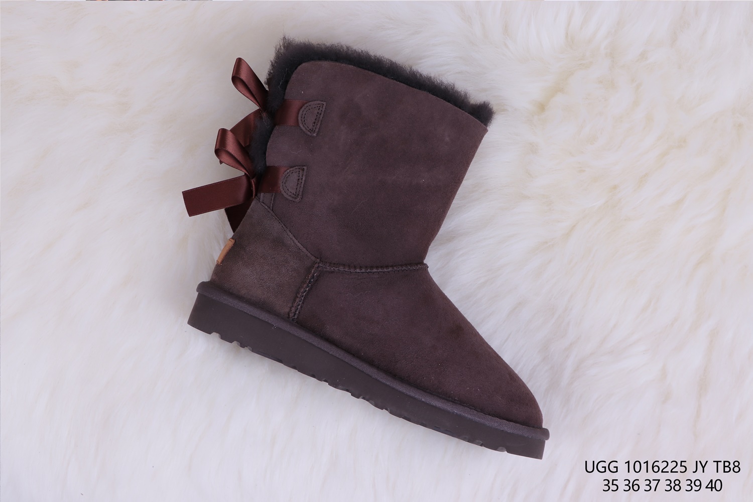 UGG 42.68$ 编号279-2441-R gallery