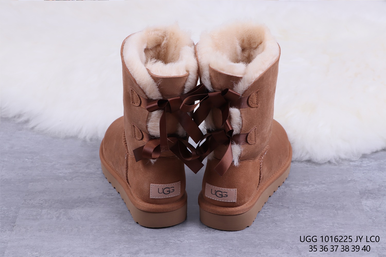 UGG 42.68$ 编号279-2441-R gallery