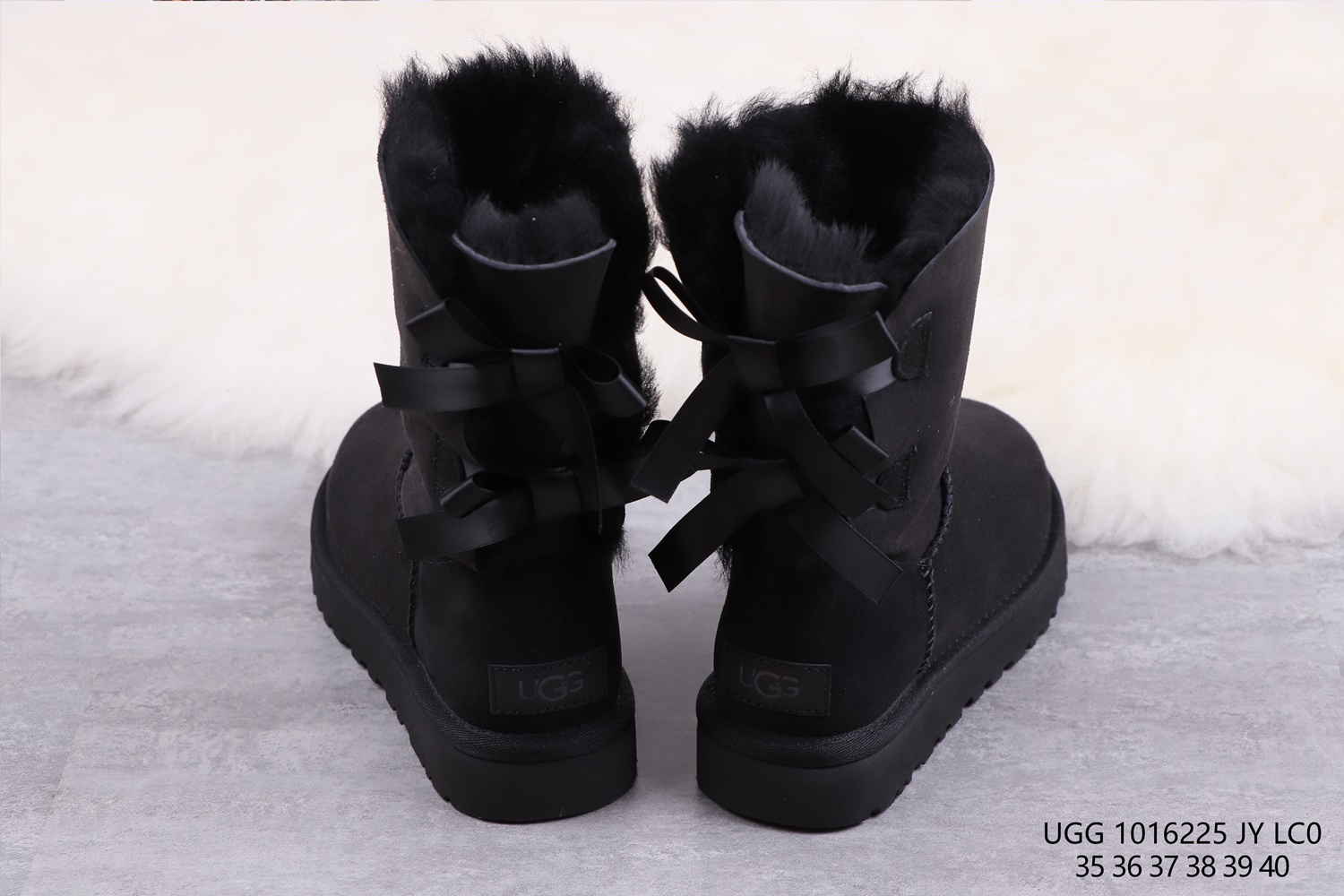 UGG 42.68$ 编号279-2441-R gallery