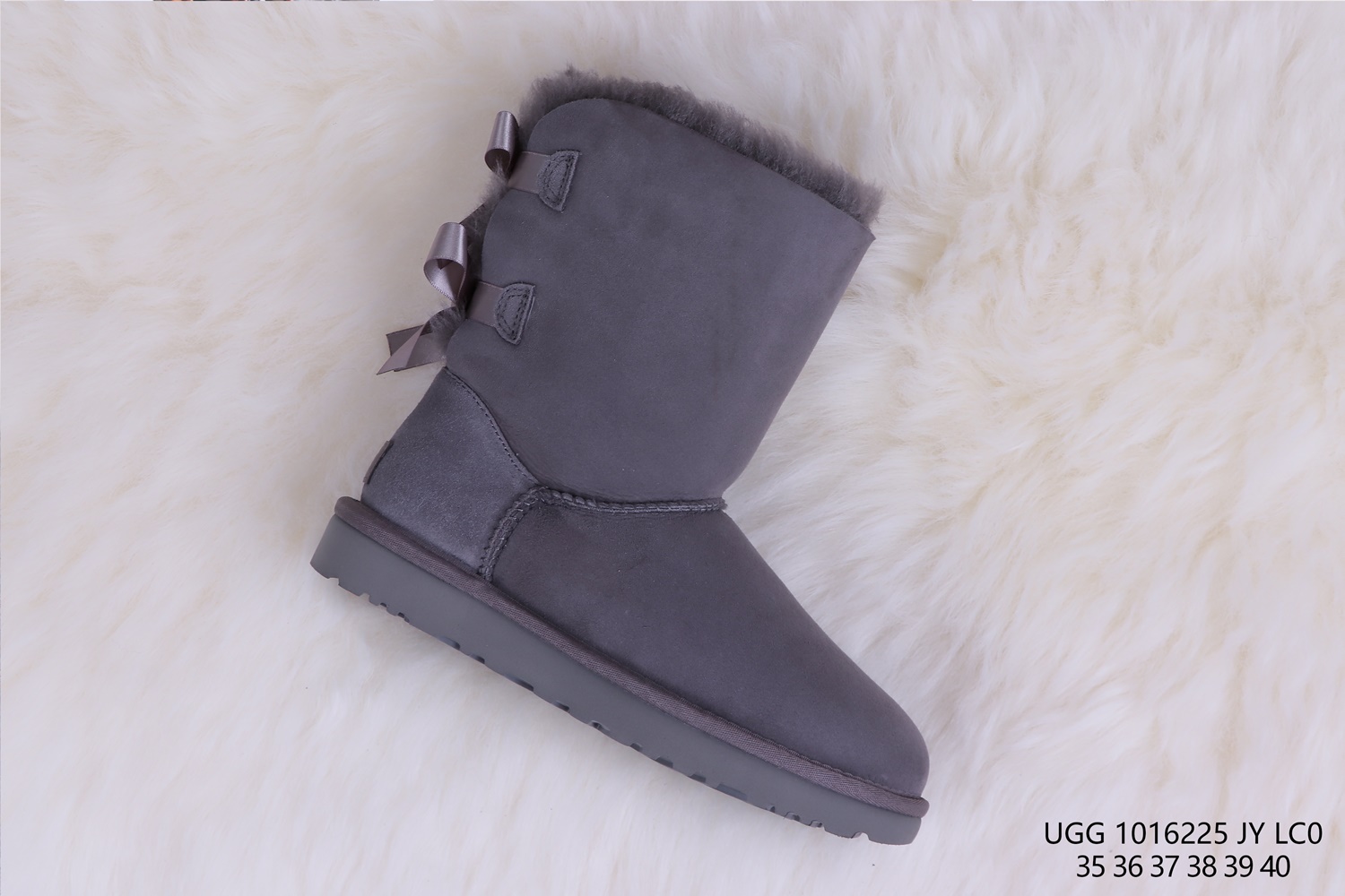 UGG 42.68$ 编号279-2441-R gallery