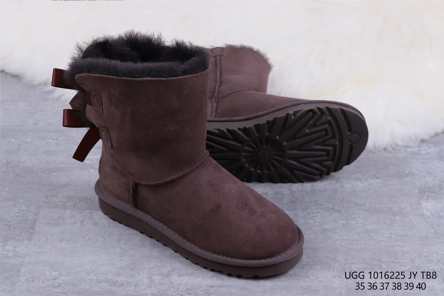 UGG 42.68$ 编号279-2441-R gallery