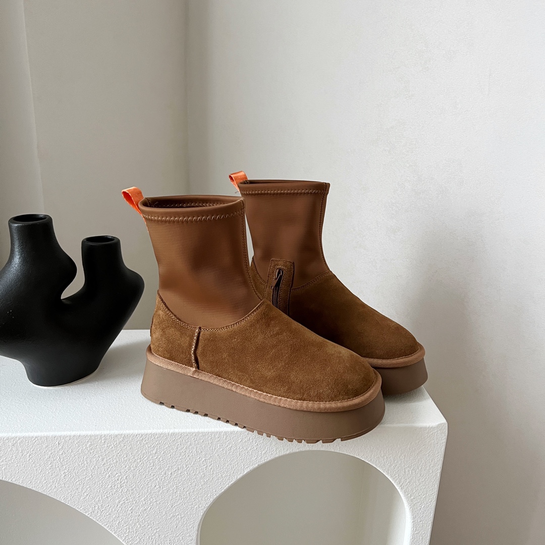 UGG 45.77$  code 518-6802-R gallery