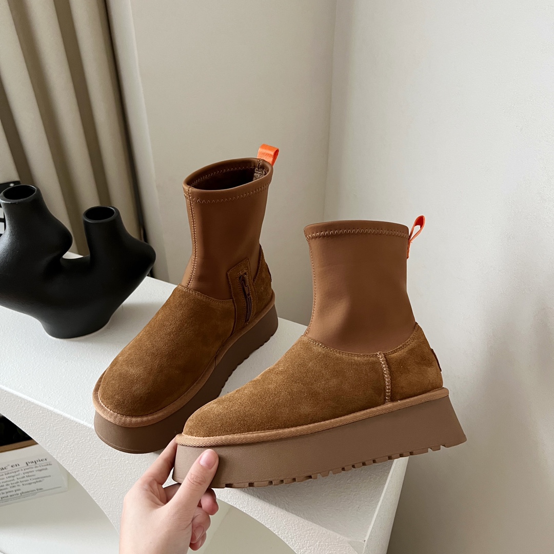 UGG 45.77$  code 518-6802-R gallery