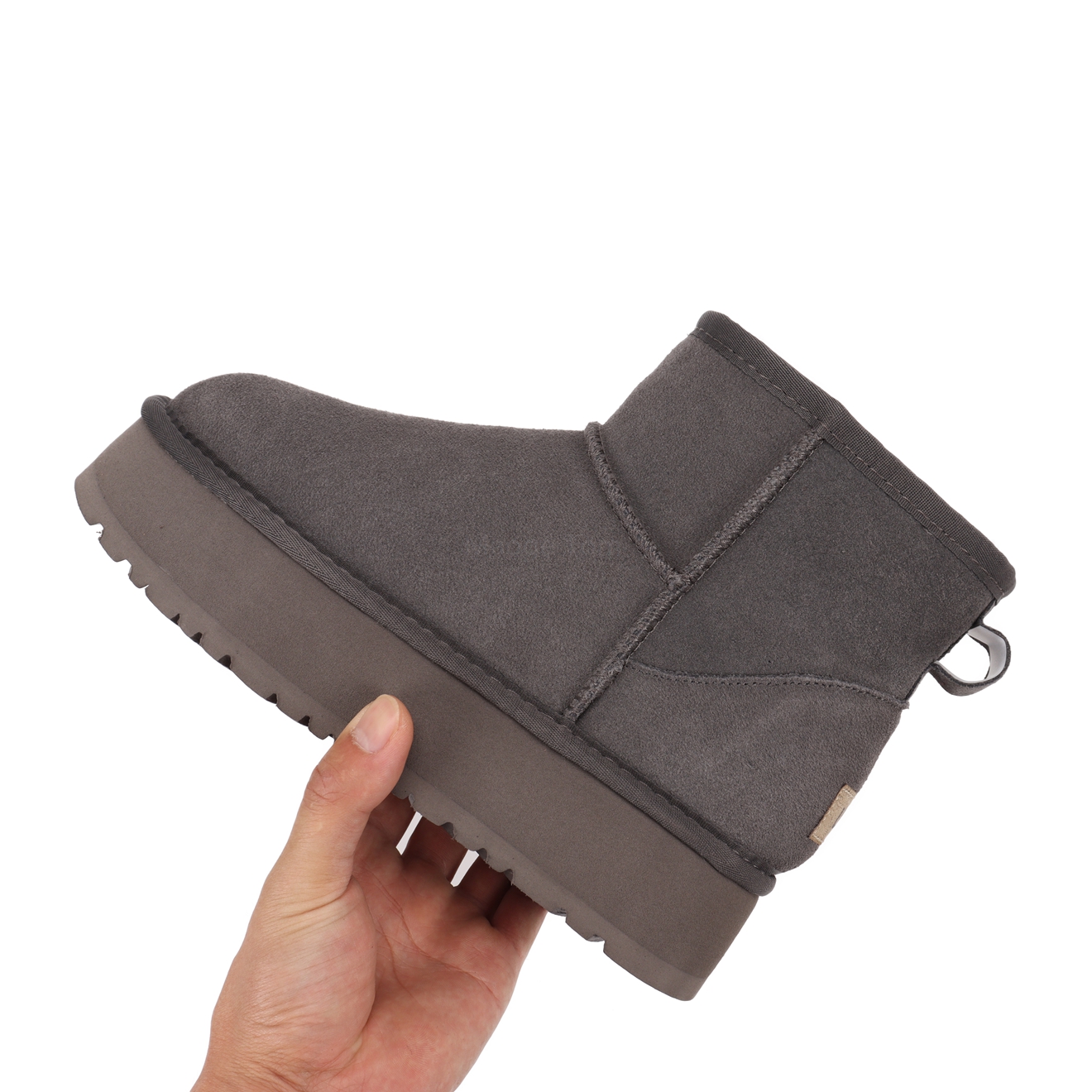 UGG 46.26$    CODE 279-10453-T gallery