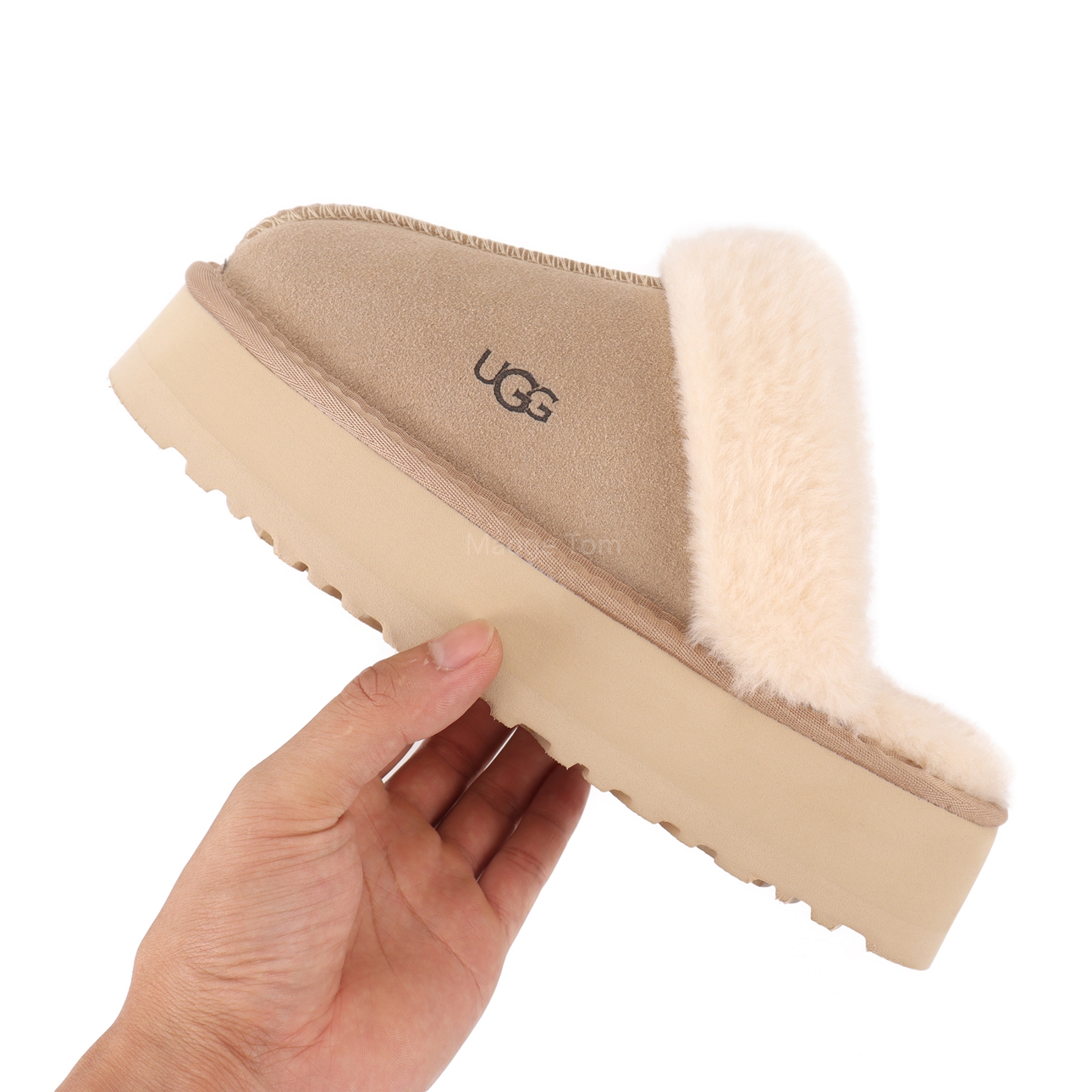 UGG 46.26$    CODE 279-10468-T gallery