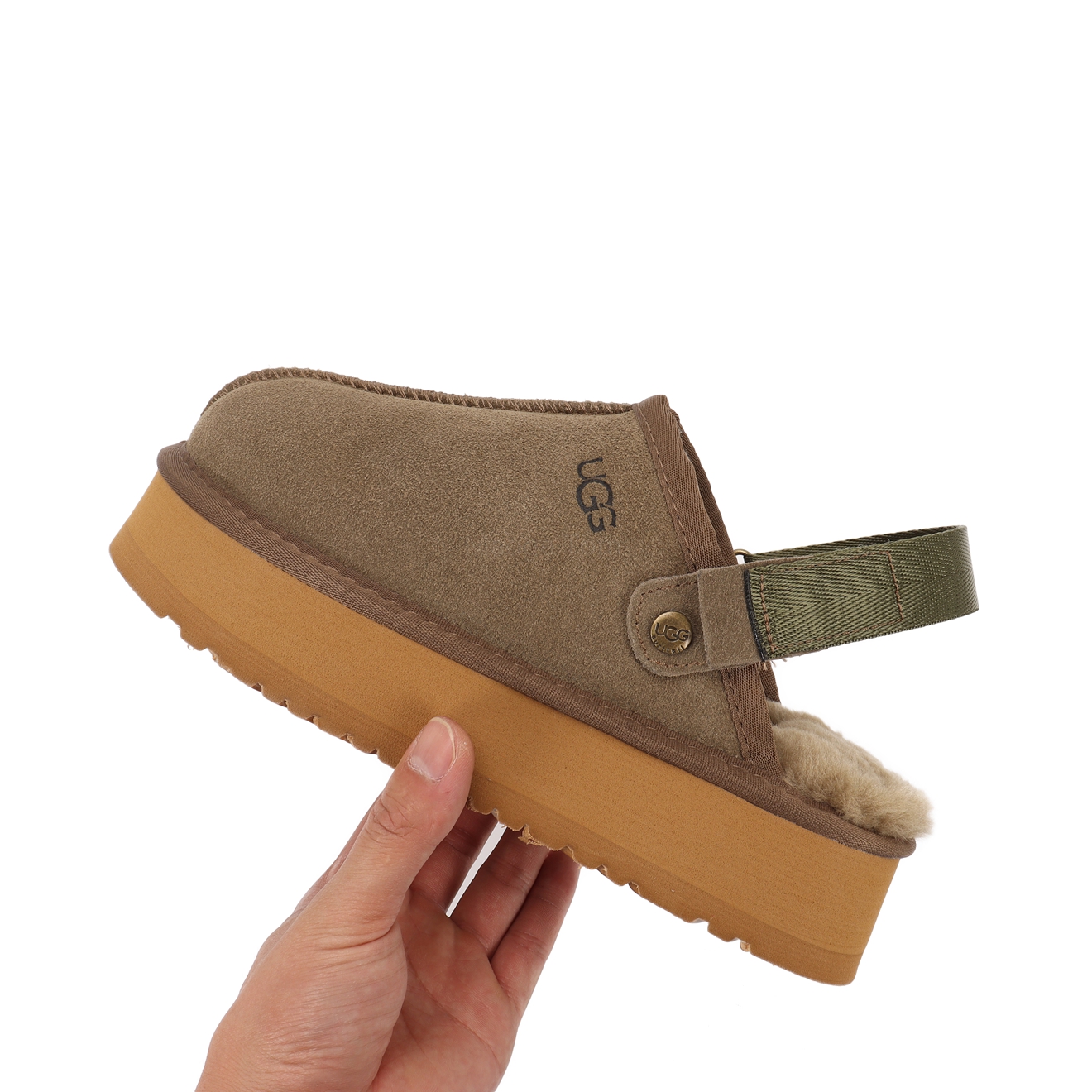 UGG 46.26$    CODE 279-7280-R gallery