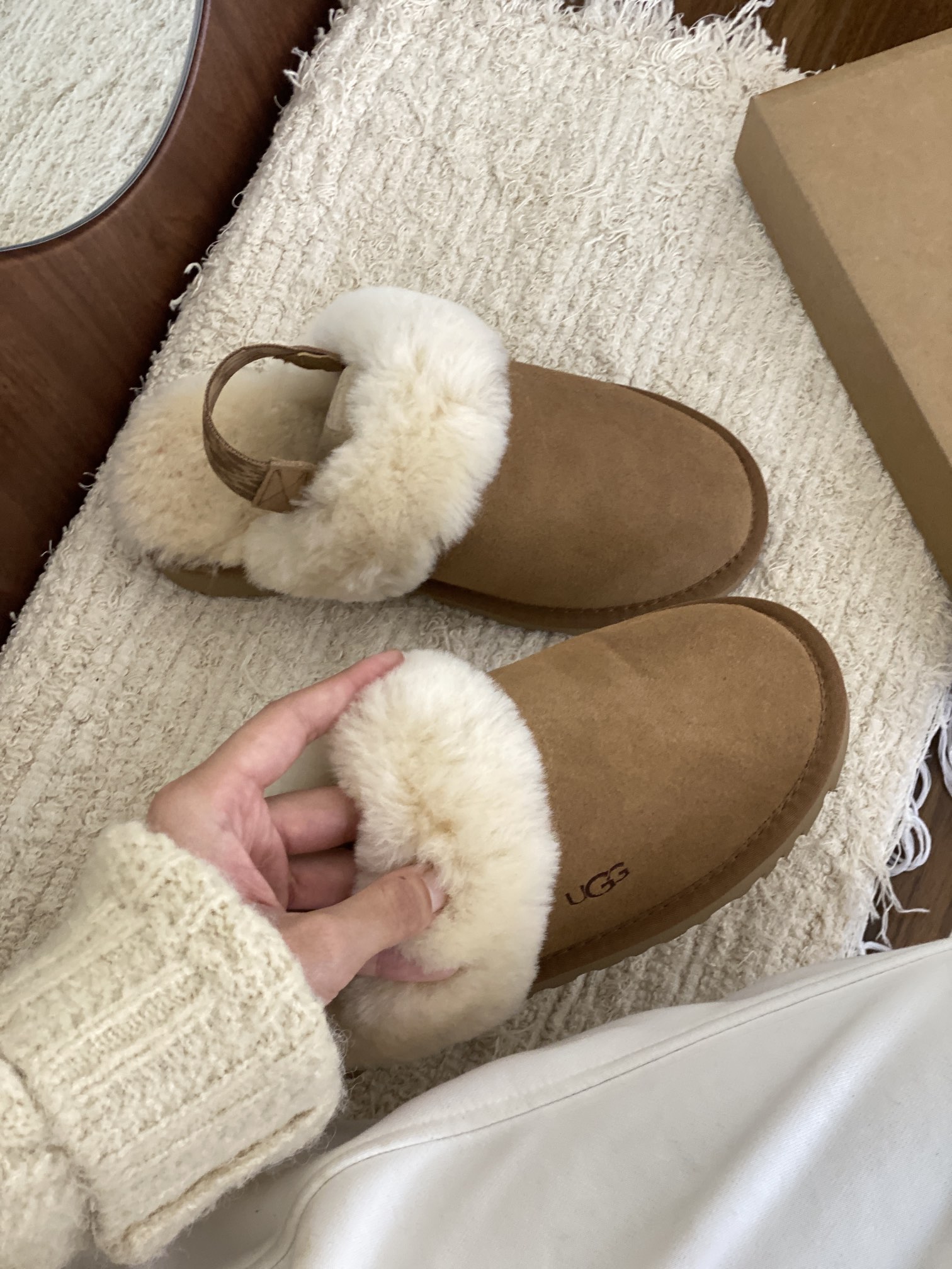 UGG 49.99$  code 356-6804-R gallery