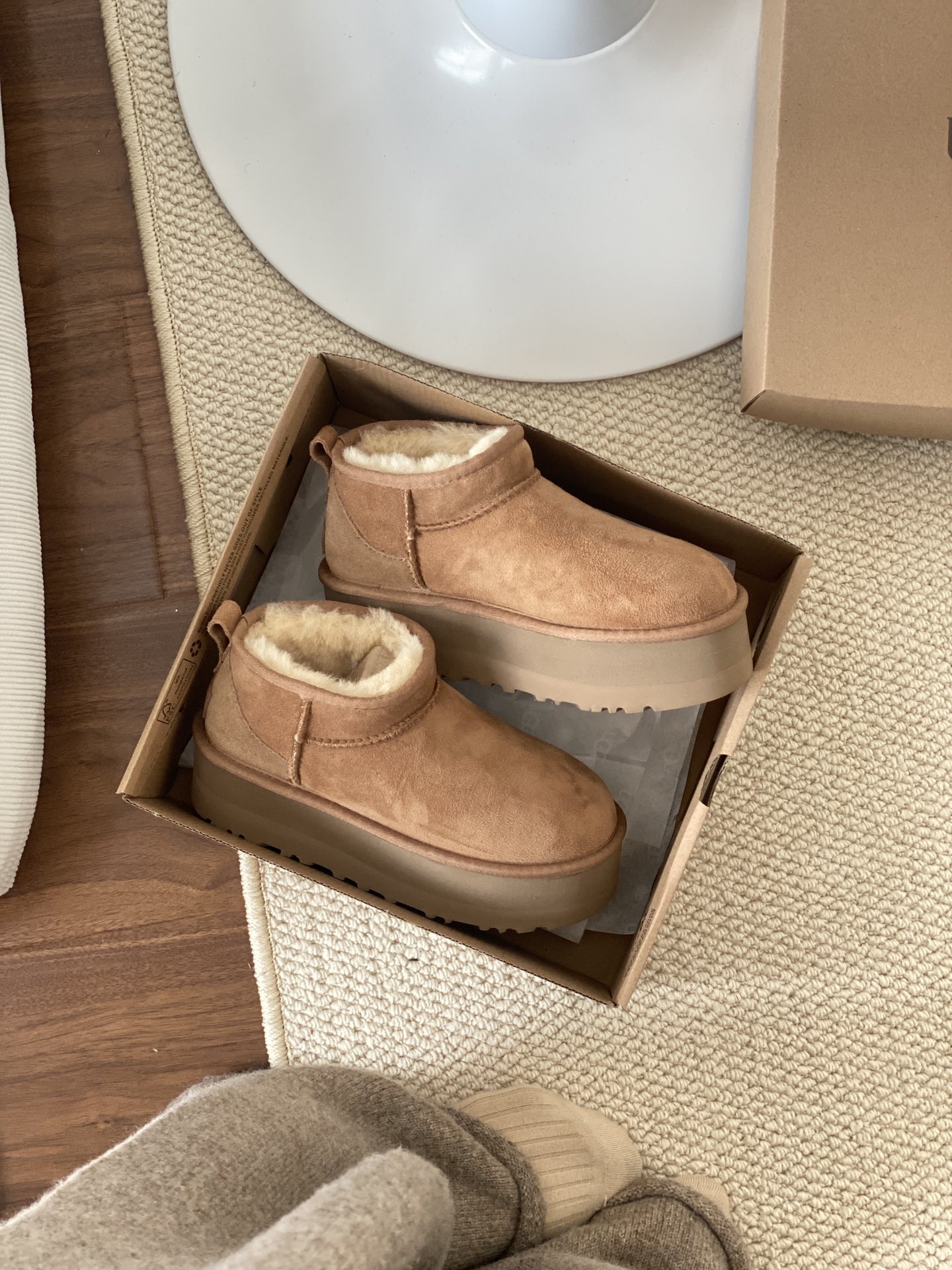 UGG 49.99$  code 356-6806-R gallery