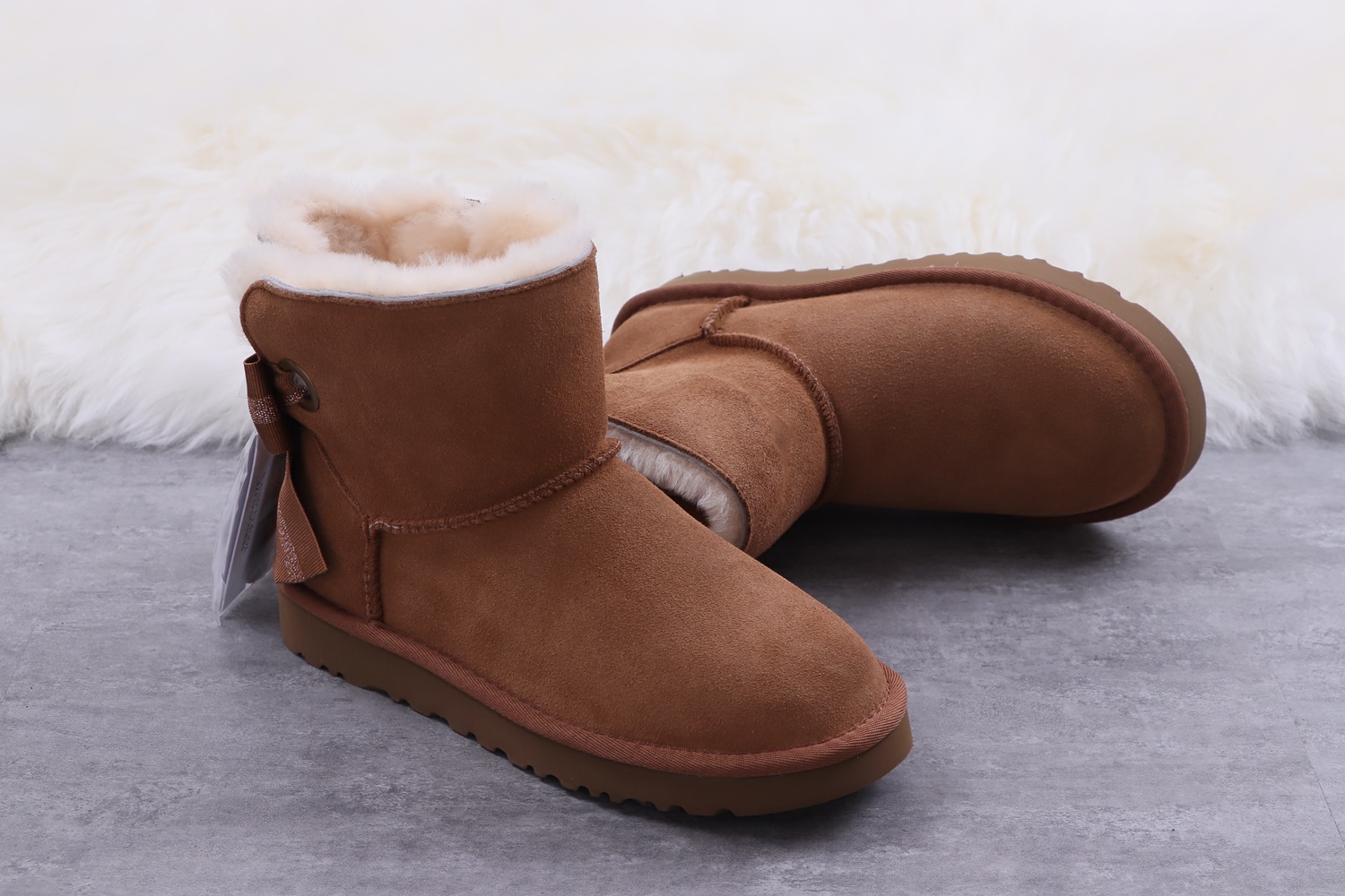 UGG 52.28$ 编号279-2434-R gallery