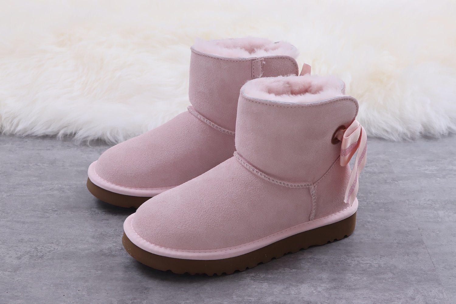 UGG 52.28$ 编号279-2434-R gallery