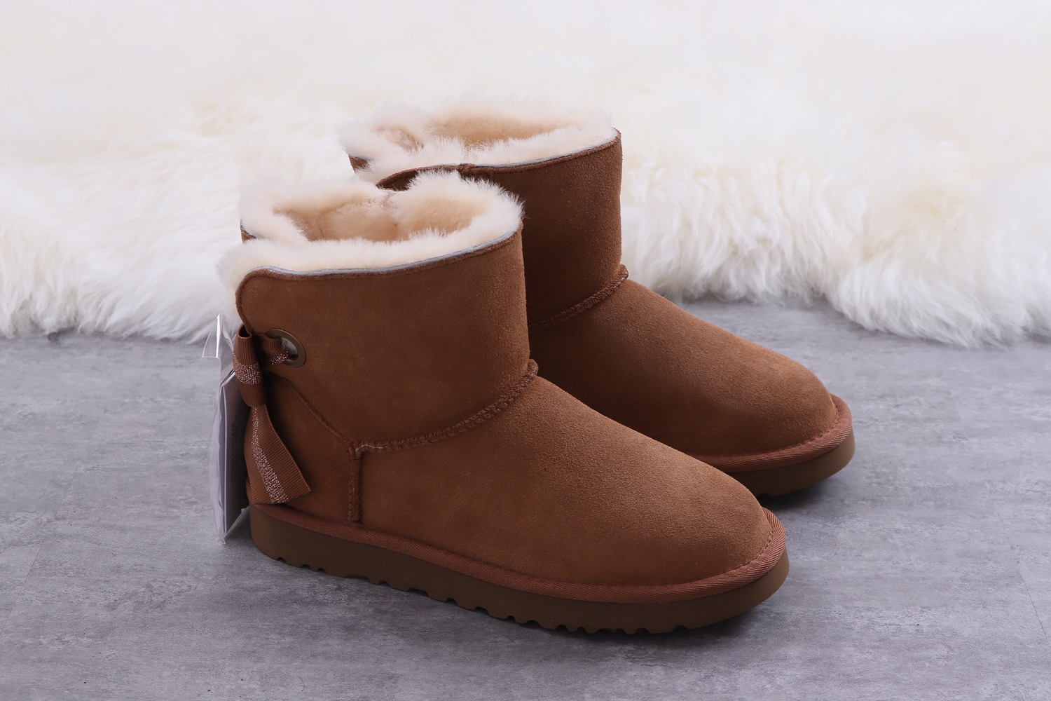 UGG 52.28$ 编号279-2434-R gallery