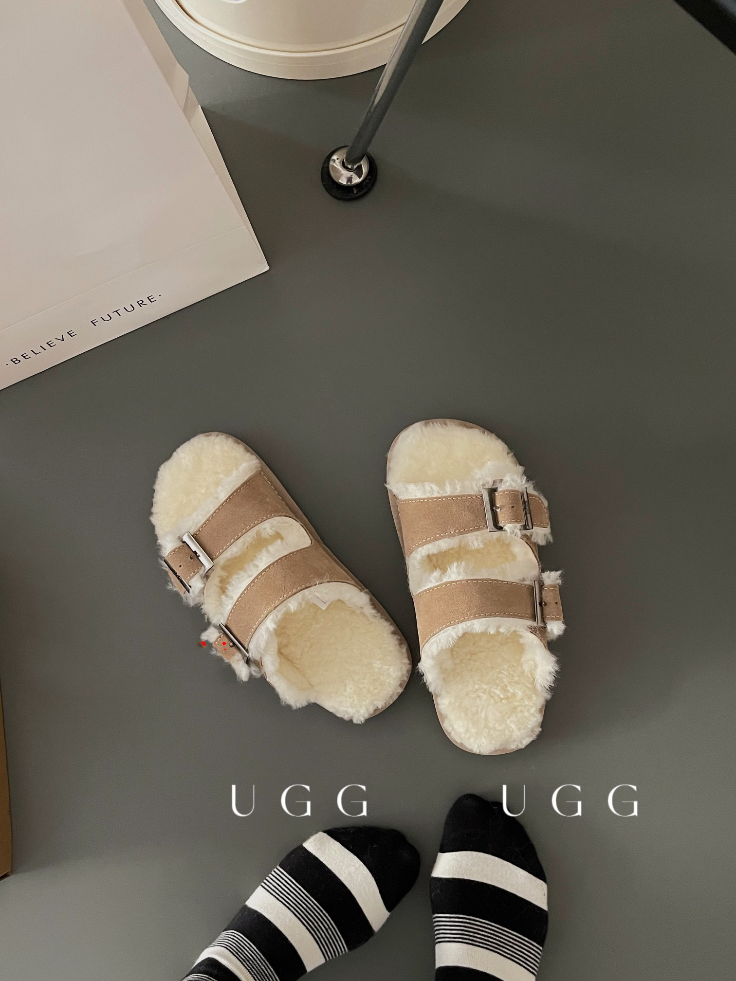 UGG 53.99$  code 523-10487-T gallery