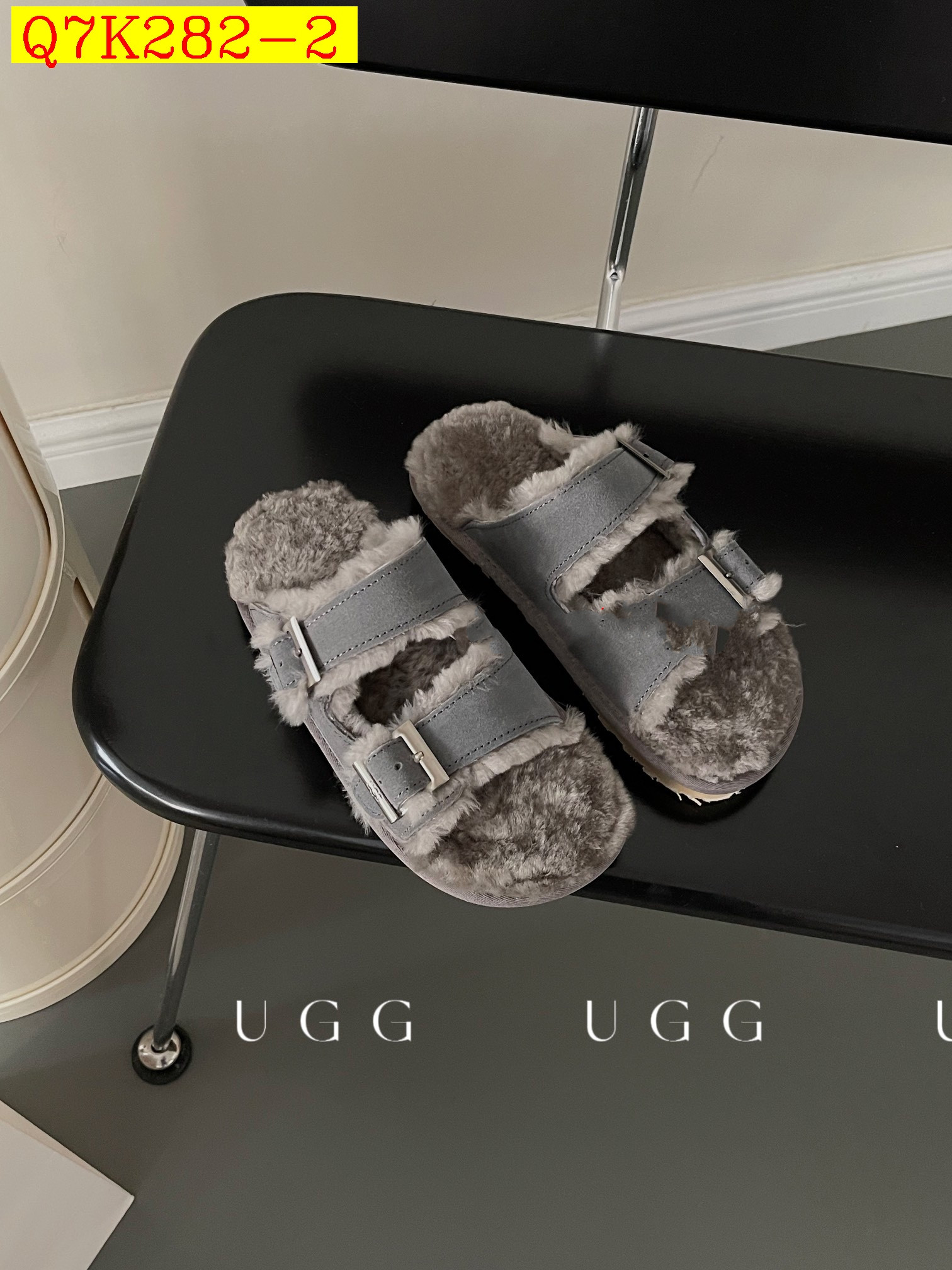 UGG 53.99$  code 523-10487-T gallery