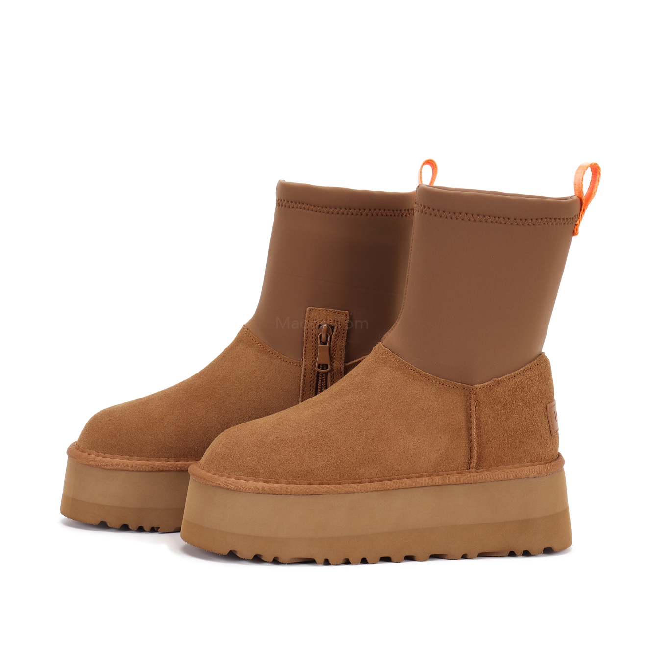 UGG 58.5$     CODE 279-10450-T gallery