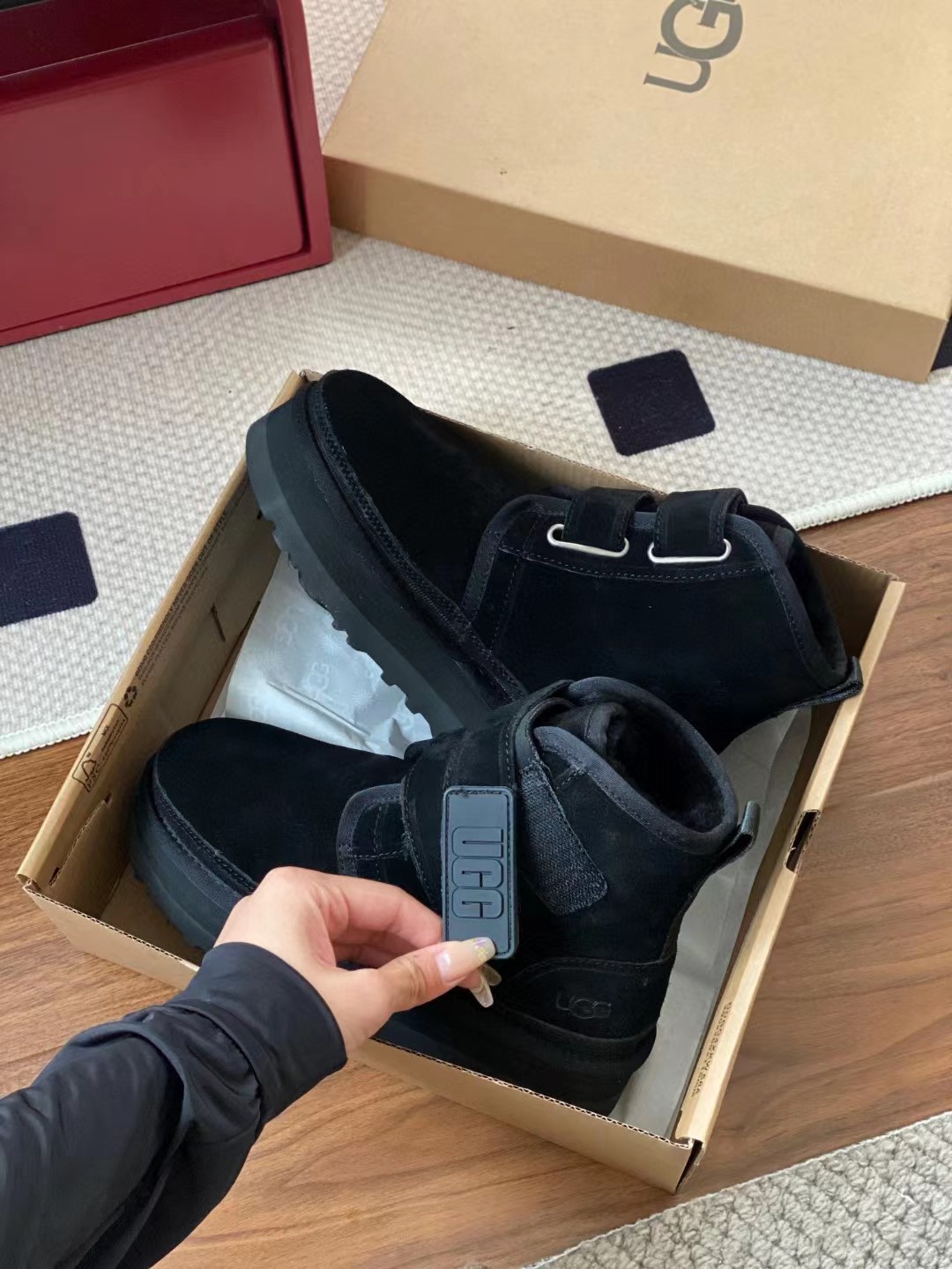 UGG 59.99$ CODE 279-6761-R gallery