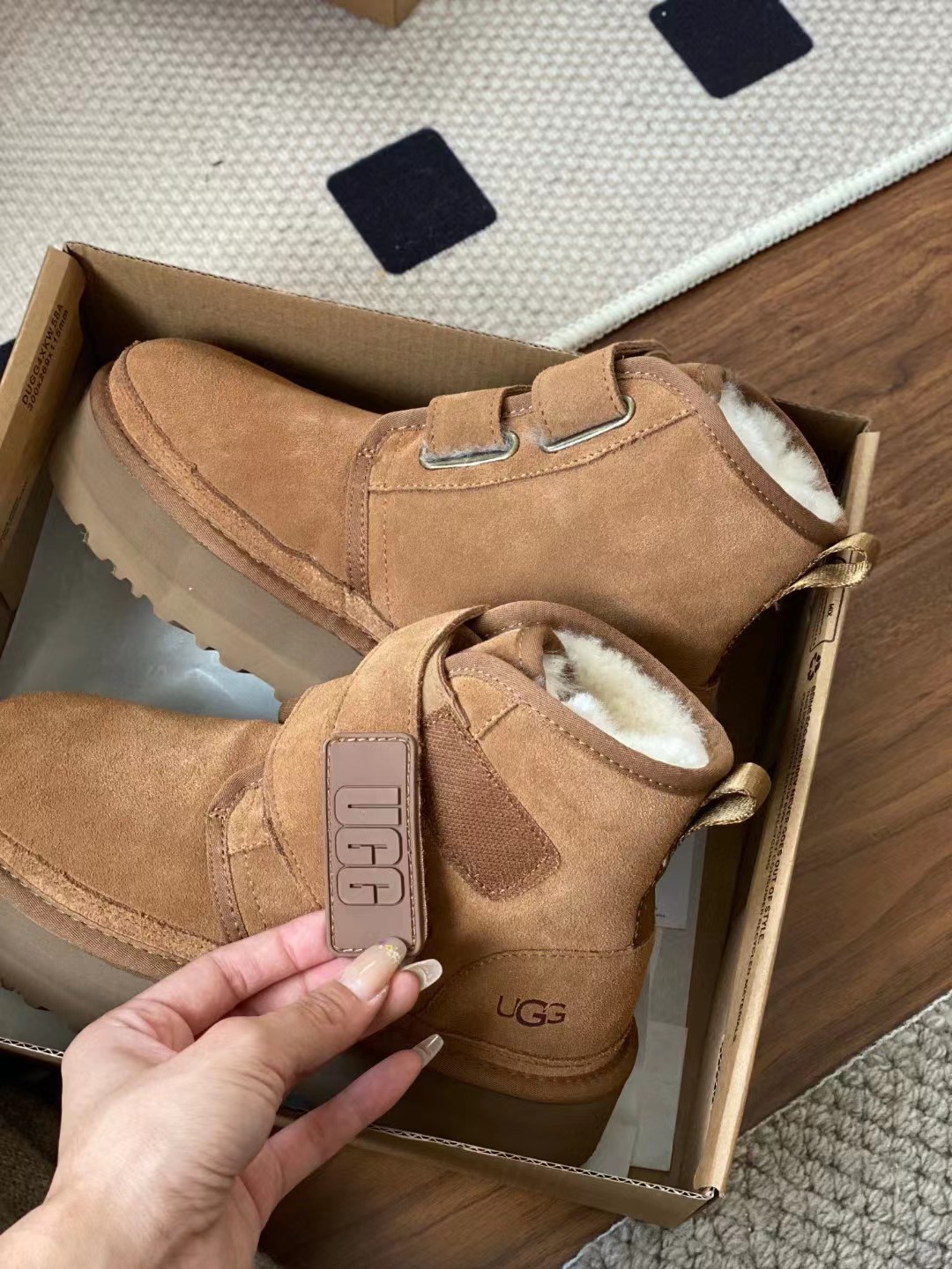 UGG 59.99$ CODE 279-9616-T gallery