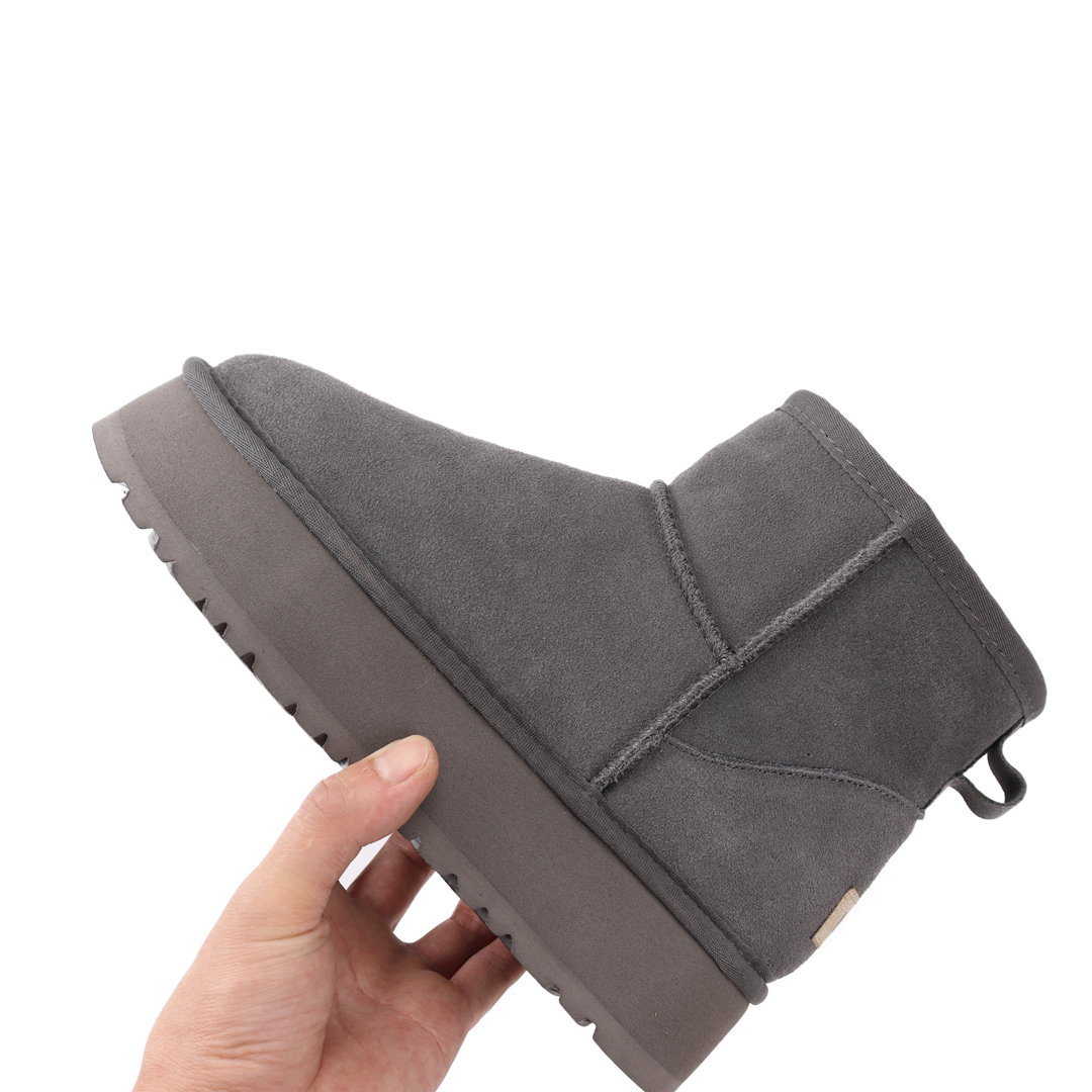 UGG 5A+  36$     9483-T gallery