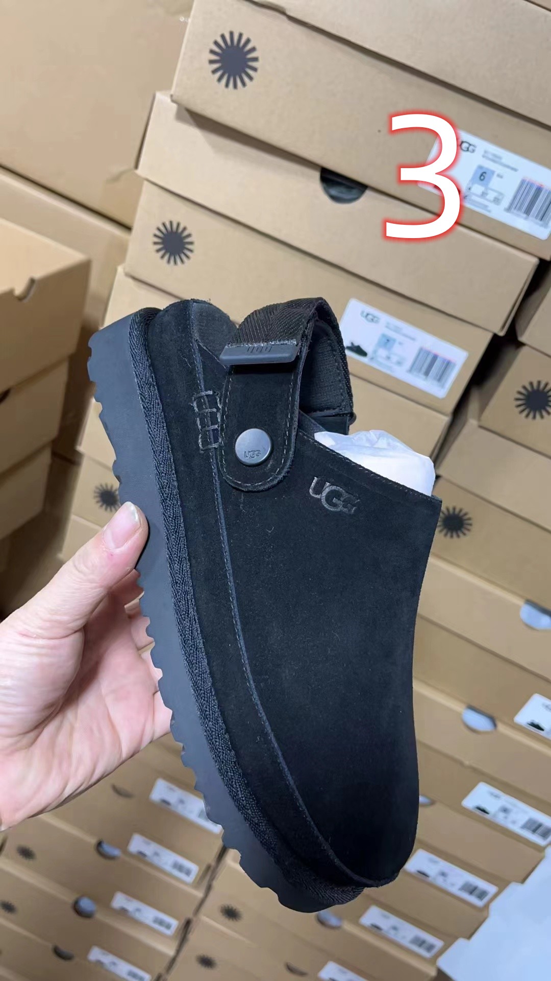 UGG 61.58$     CODE 525-6995-R gallery