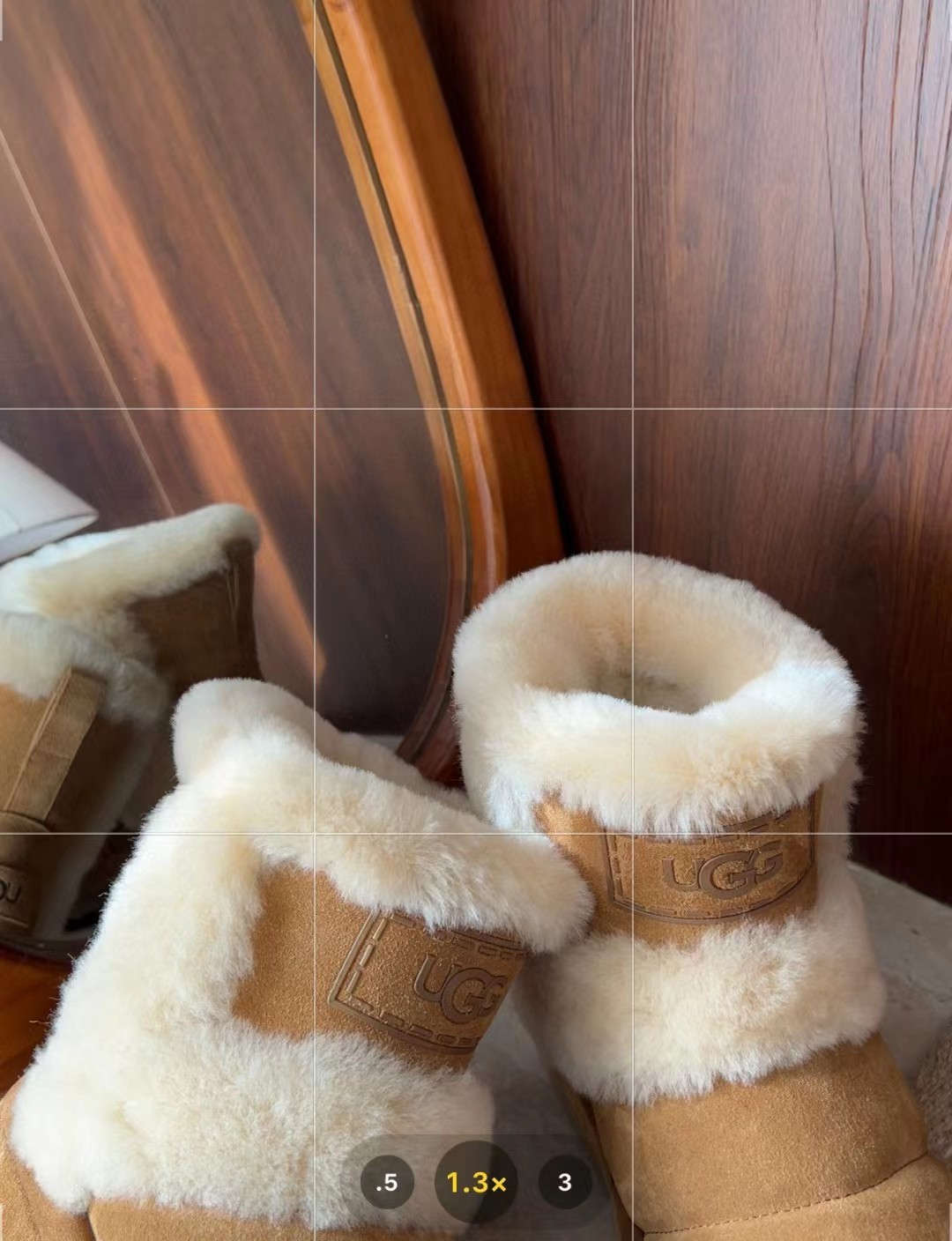 UGG 66.66$     code  524-6856-R gallery