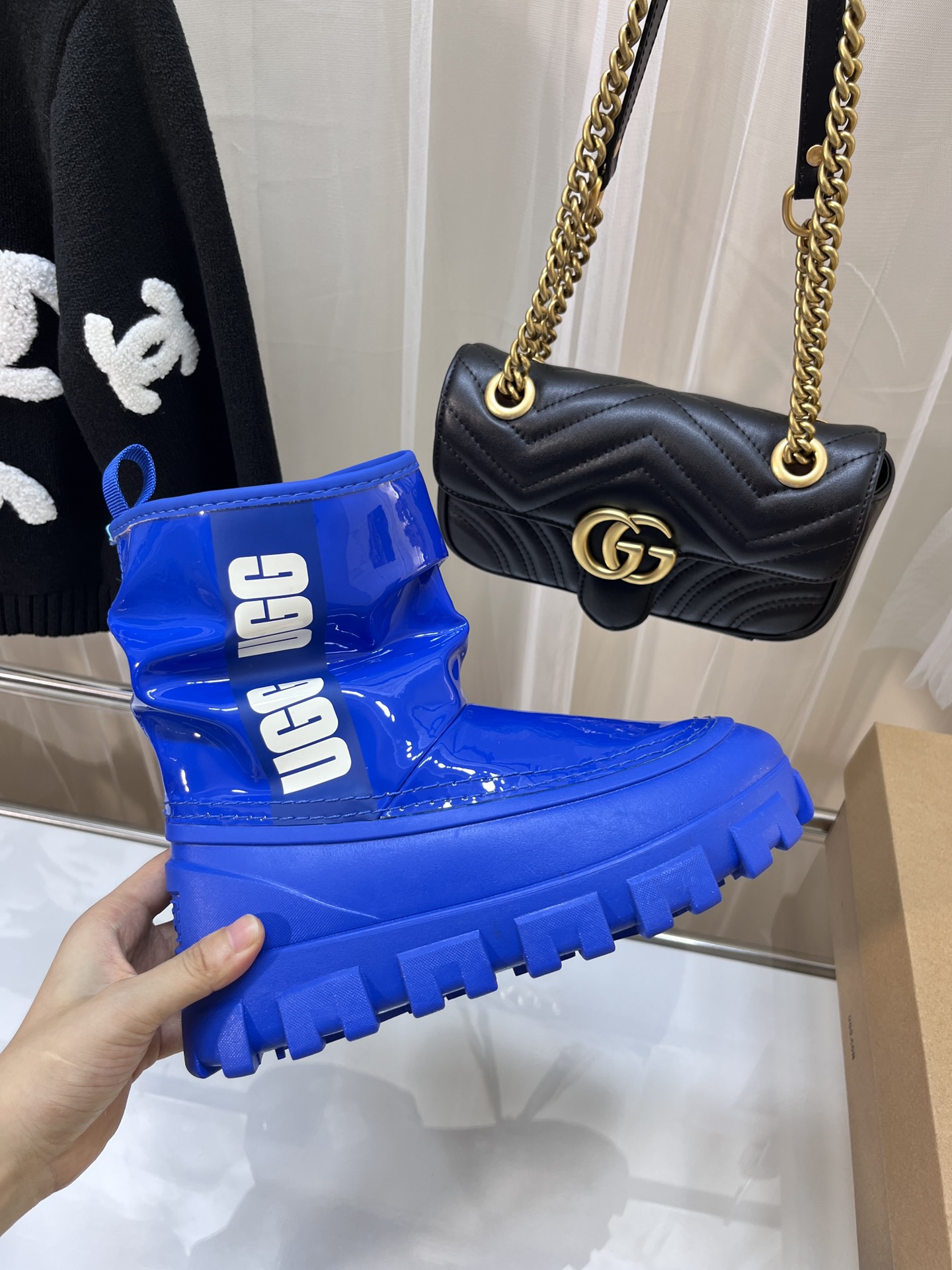 UGG 69.99$  code  506-6783-R gallery