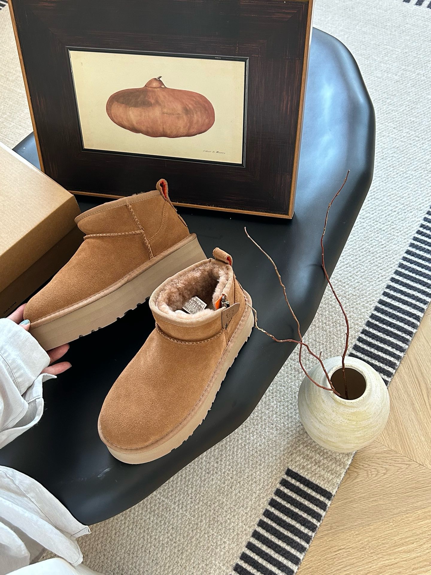 UGG 78$   279- 10358-T gallery