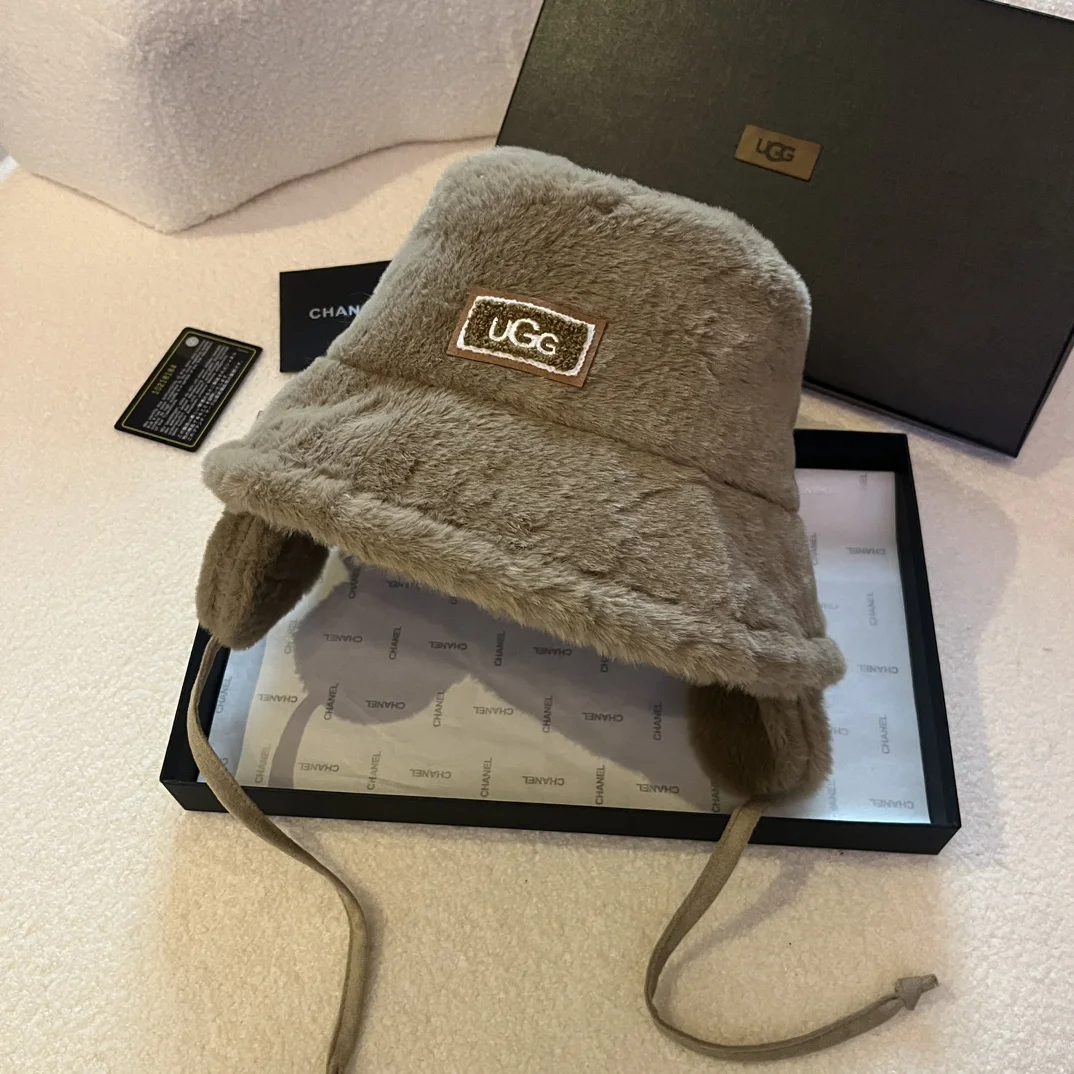 UGG $29 gallery