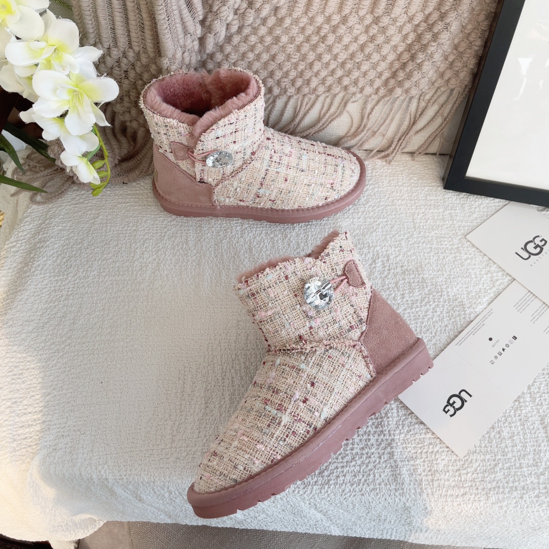 UGG  34.66$  CODE 450-5375-R gallery