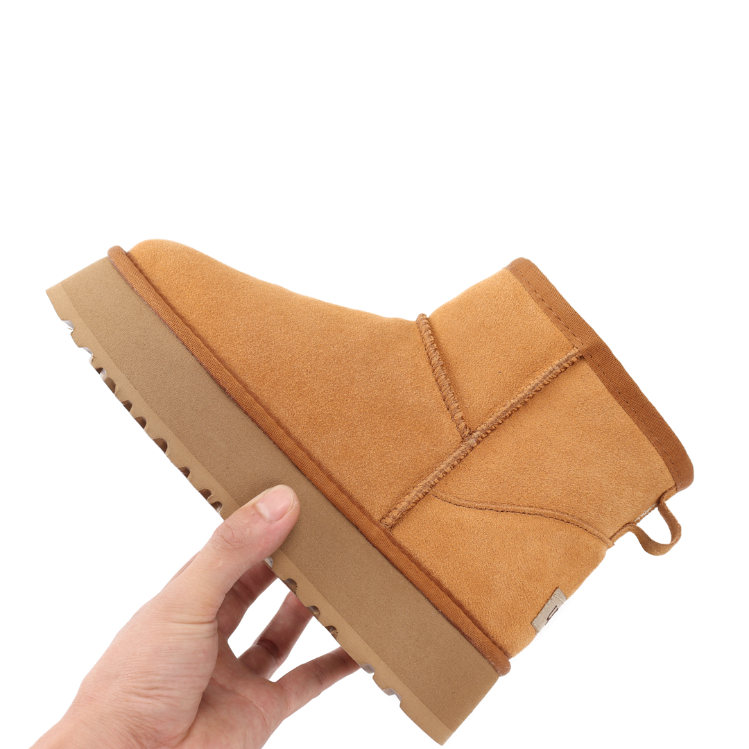 UGG  39$    9412-T gallery