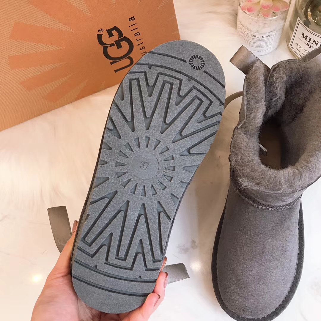 UGG $44 gallery