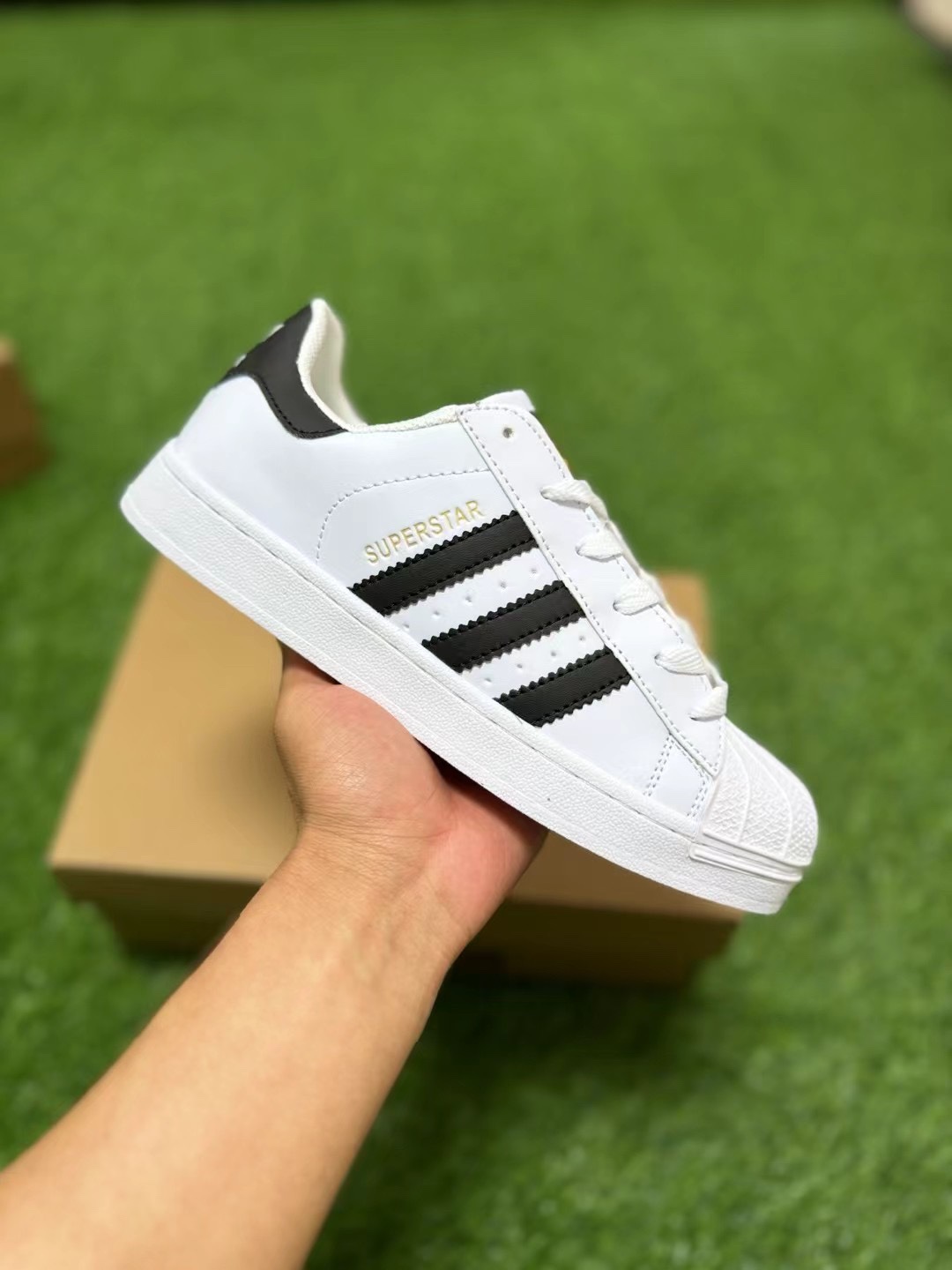 V2421-194.3💴26.99$adidas gallery