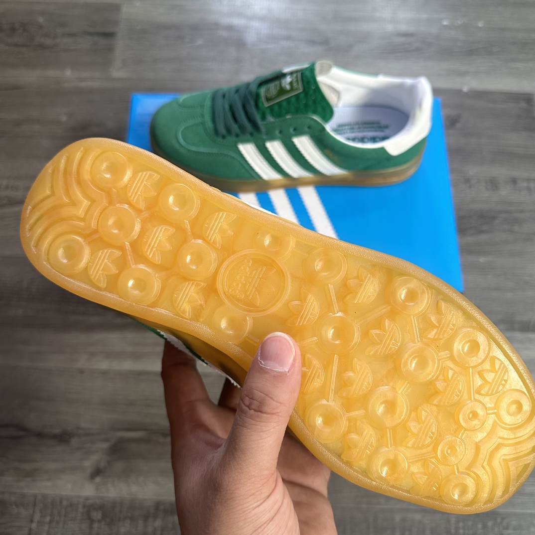 V2473-237.6💴33$adidas gallery