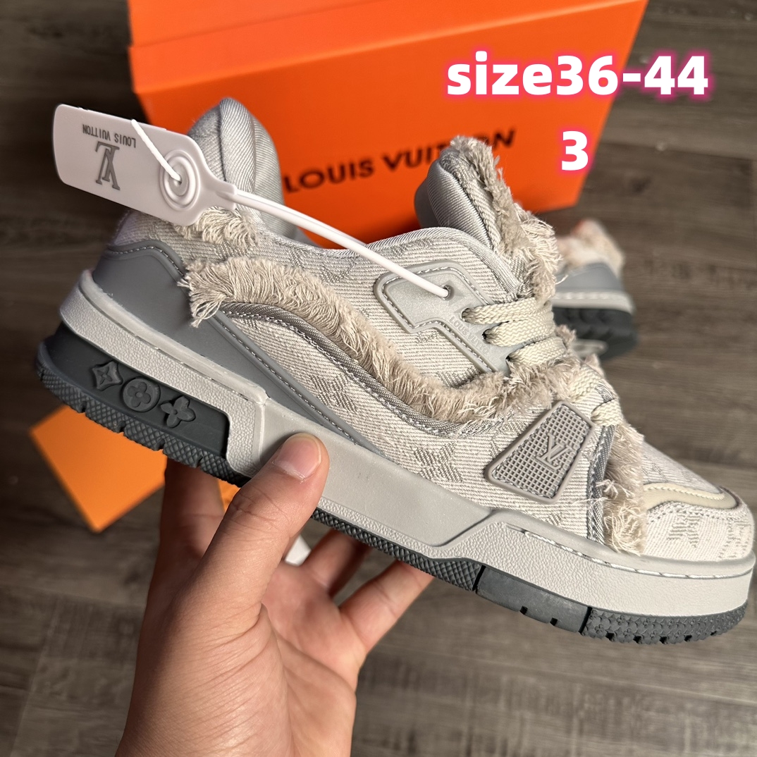 V2513-309.5💴42.99$LV gallery