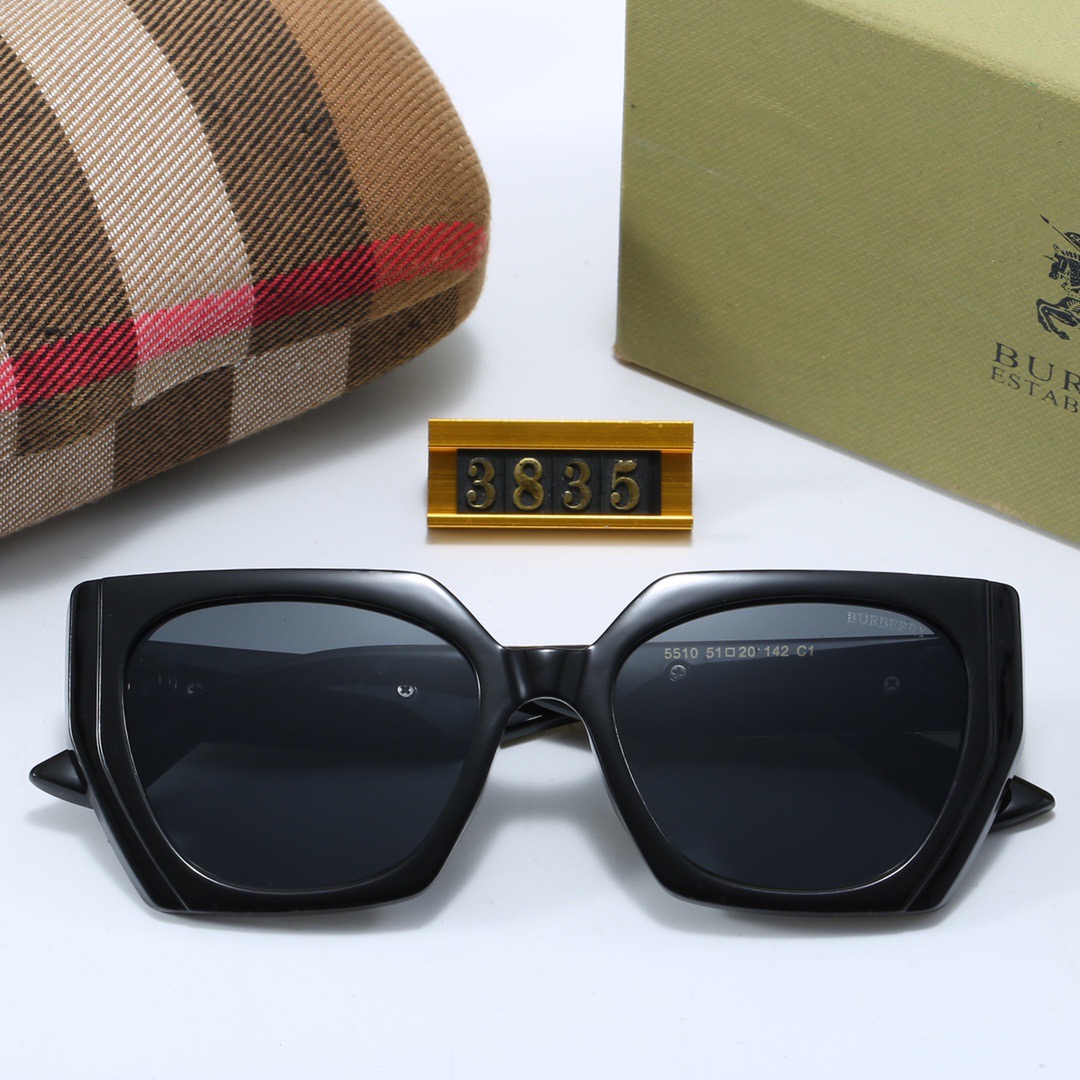 V2545-158.83💴22.06$burberry gallery