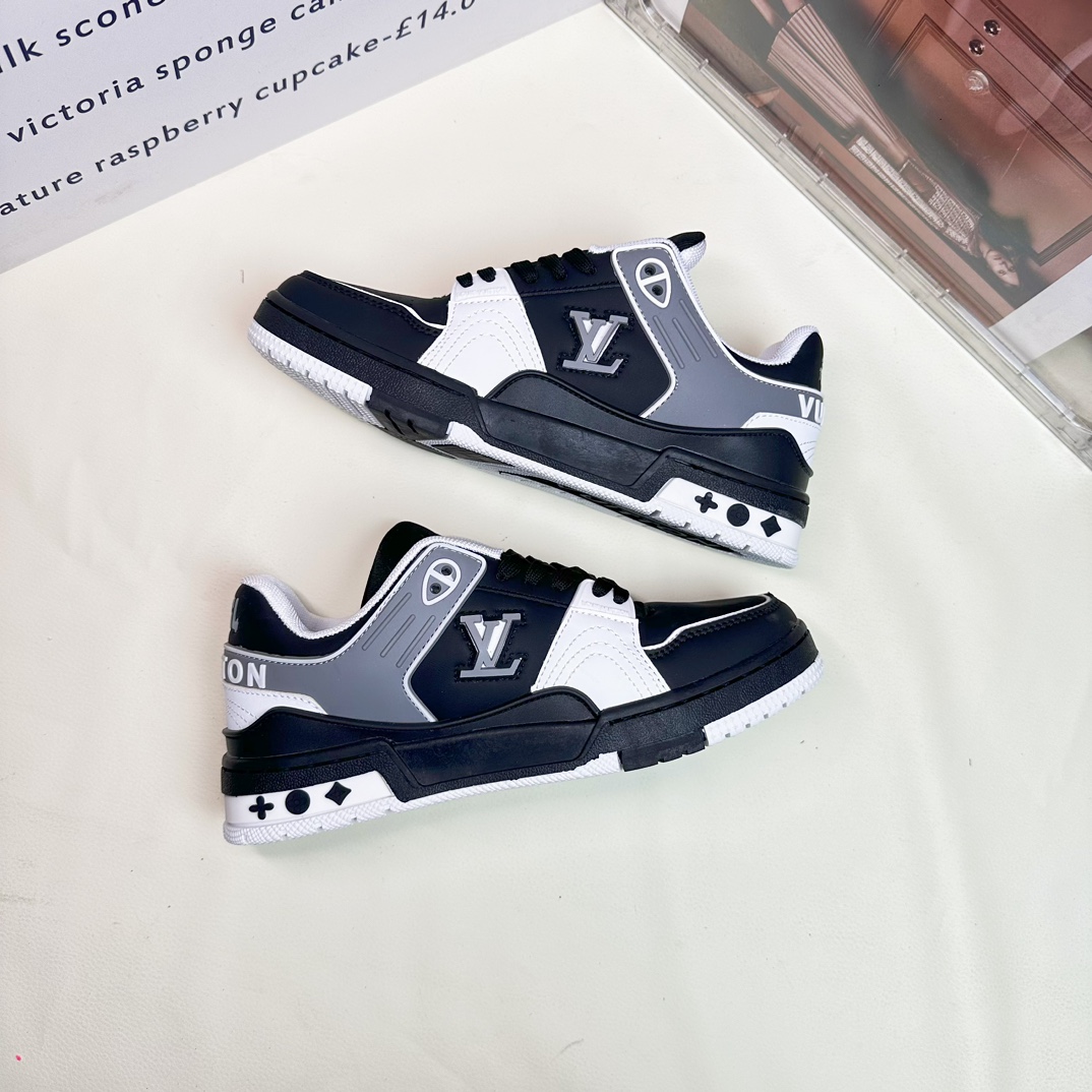 V2551-242.3💴33.65$LV gallery