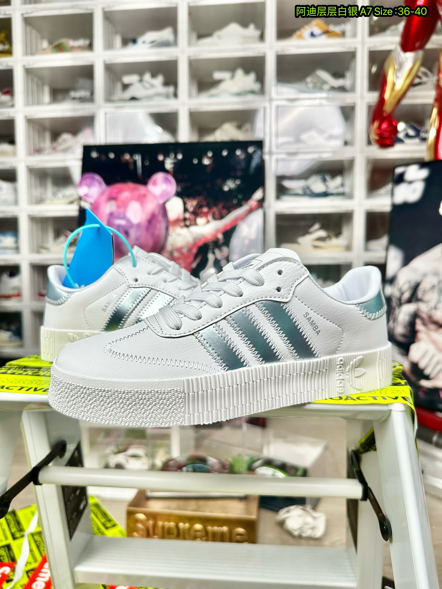 V2674-215.9💴29.99$adidas gallery