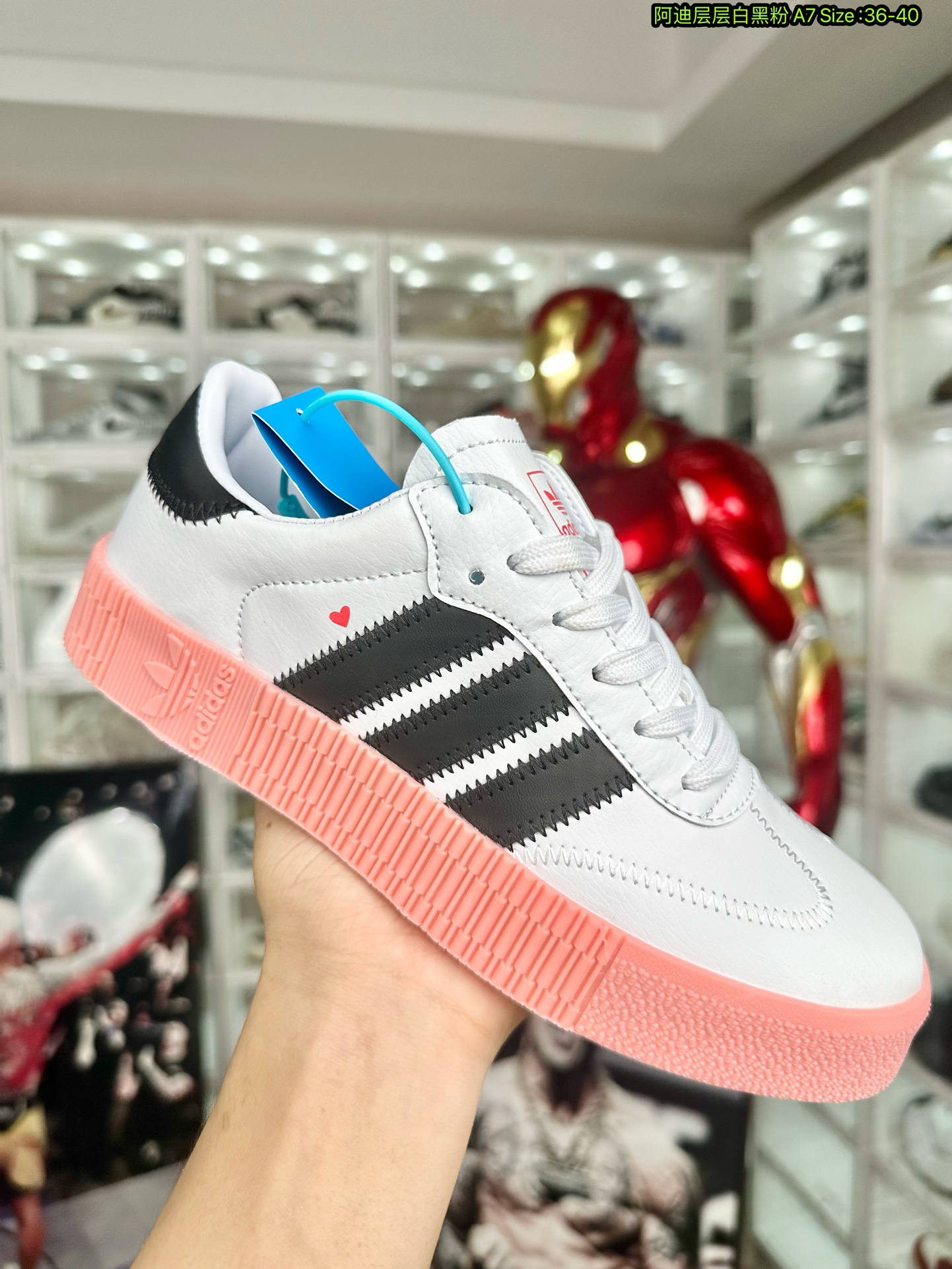 V2674-215.9💴29.99$adidas gallery