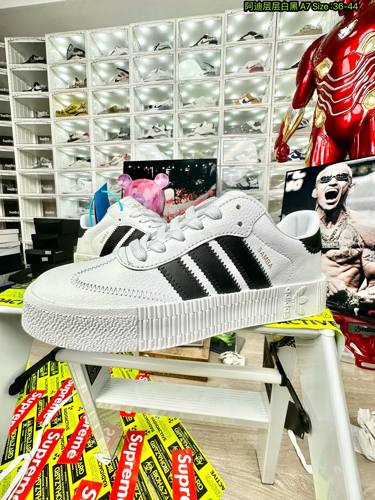 V2674-215.9💴29.99$adidas gallery