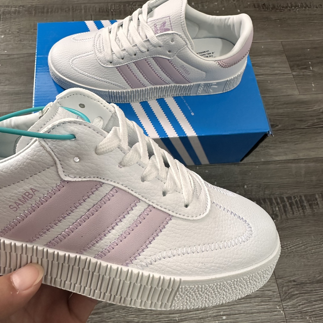 V2693-235.1💴32.66$adidas gallery