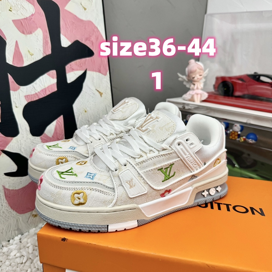 V2779-315.2💴43.78$LV gallery