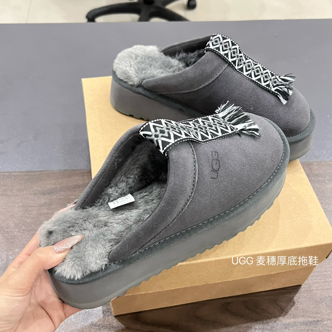 V2784-314.3💴43.66$UGG gallery