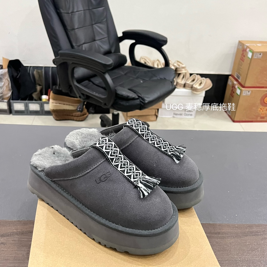 V2784-314.3💴43.66$UGG gallery