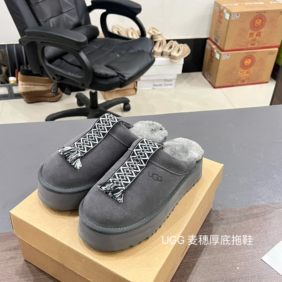 V2784-314.3💴43.66$UGG gallery