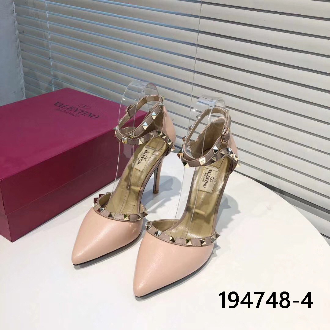 VALENTINO $80 gallery