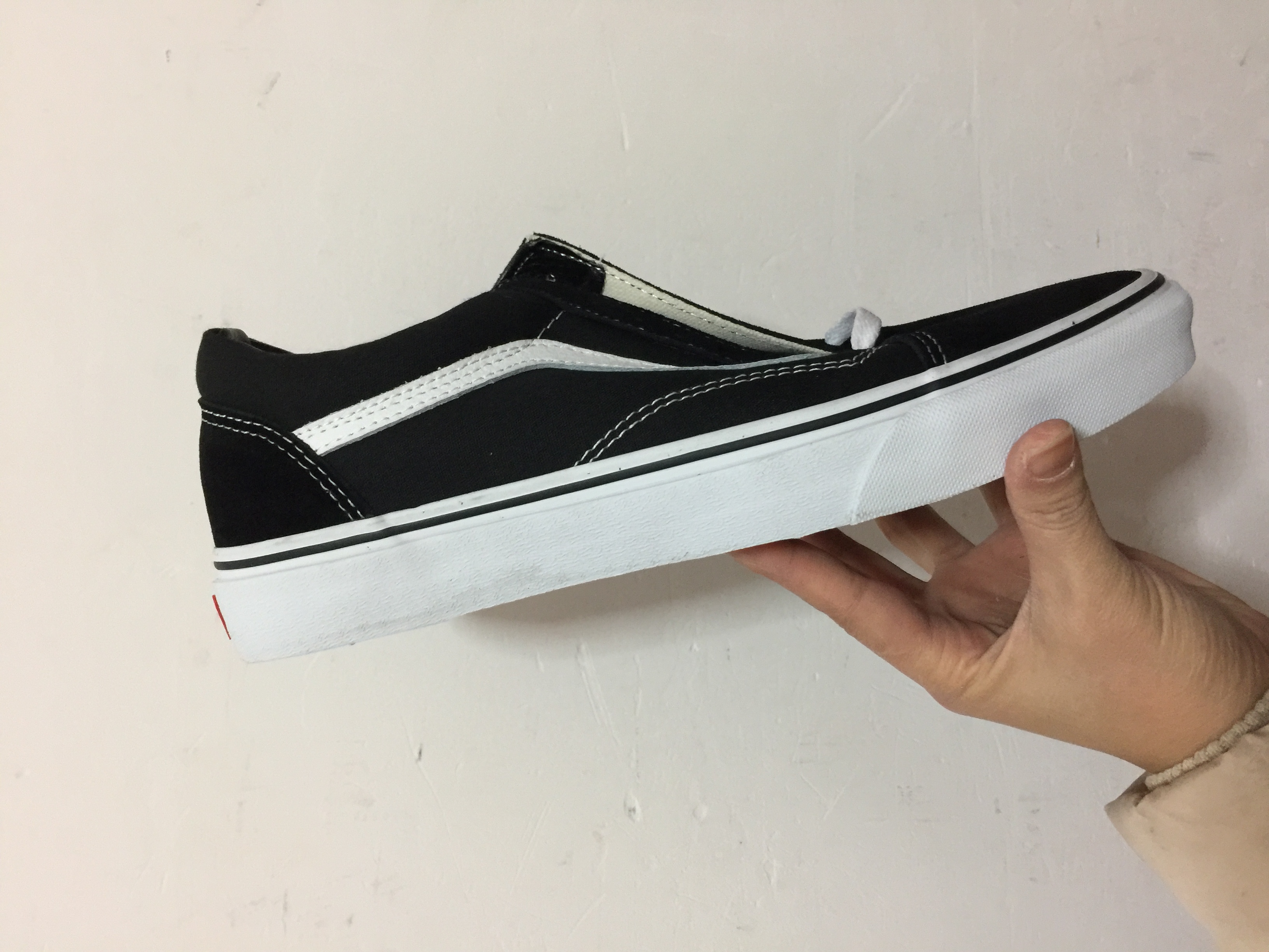 VBB 70 Vans  39.99usd gallery